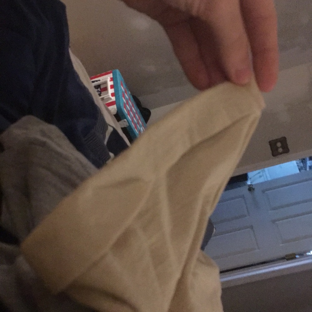 Beige Forever 21 Men’s Pocket Tee - Picture 4 of 4